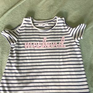 Off the shoulder short sleeve shirt